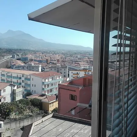 Monticello Vista Mare Apartment